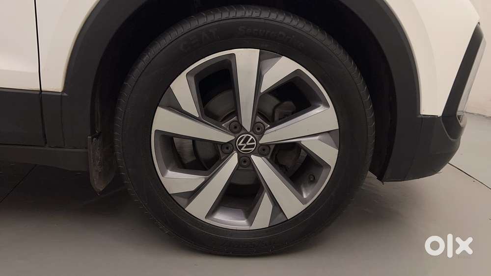 Volkswagen Taigun Topline 1.0 Tsi At (electric Seats), 2023, Petrol