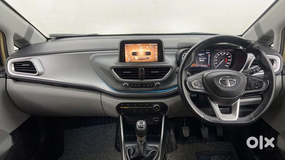 Tata Altroz Xz, 2020, Petrol