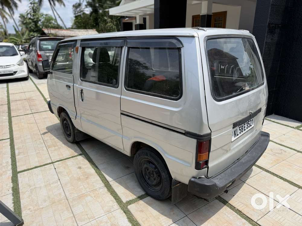 Maruti Suzuki Omni 8 Seater, 2011