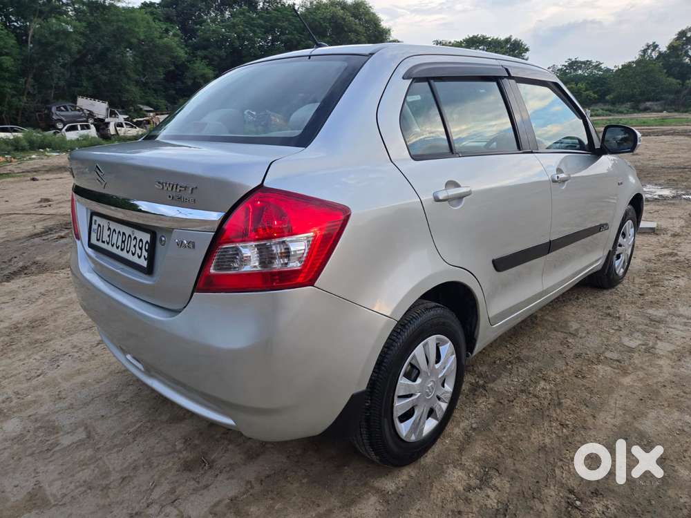 Maruti Suzuki Swift Dzire Vxi, 2012, Petrol