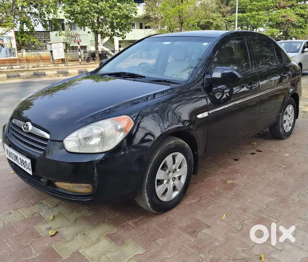 Hyundai Verna 2010