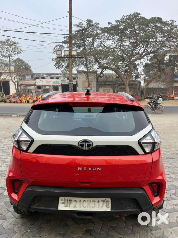 Tata Nexon 1.5 Revotorq Xm (s), 2020, Petrol