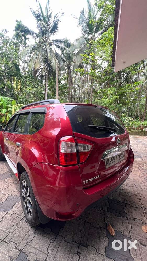 Nissan Terrano 2015 Variant