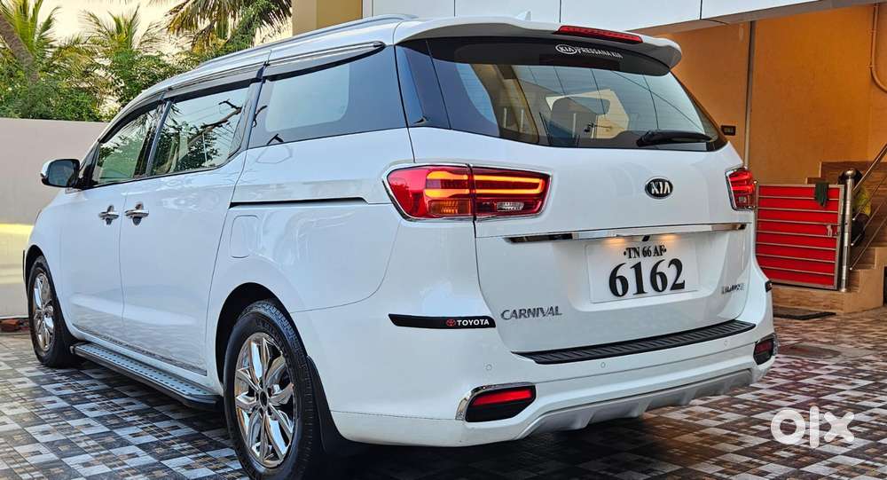 Kia Carnival Limousine Plus 7 Str, 2021, Diesel