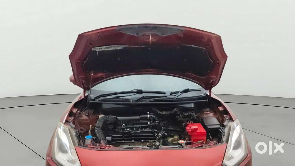 Maruti Suzuki Swift Dzire Zxi + Amt, 2017, Petrol