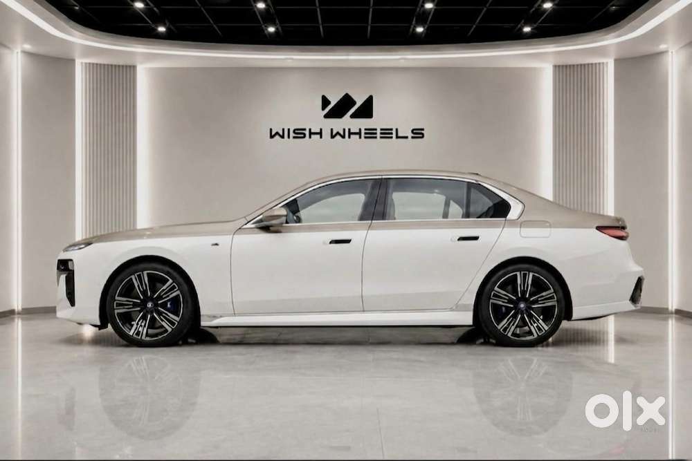 Bmw I7, 2025, Electric