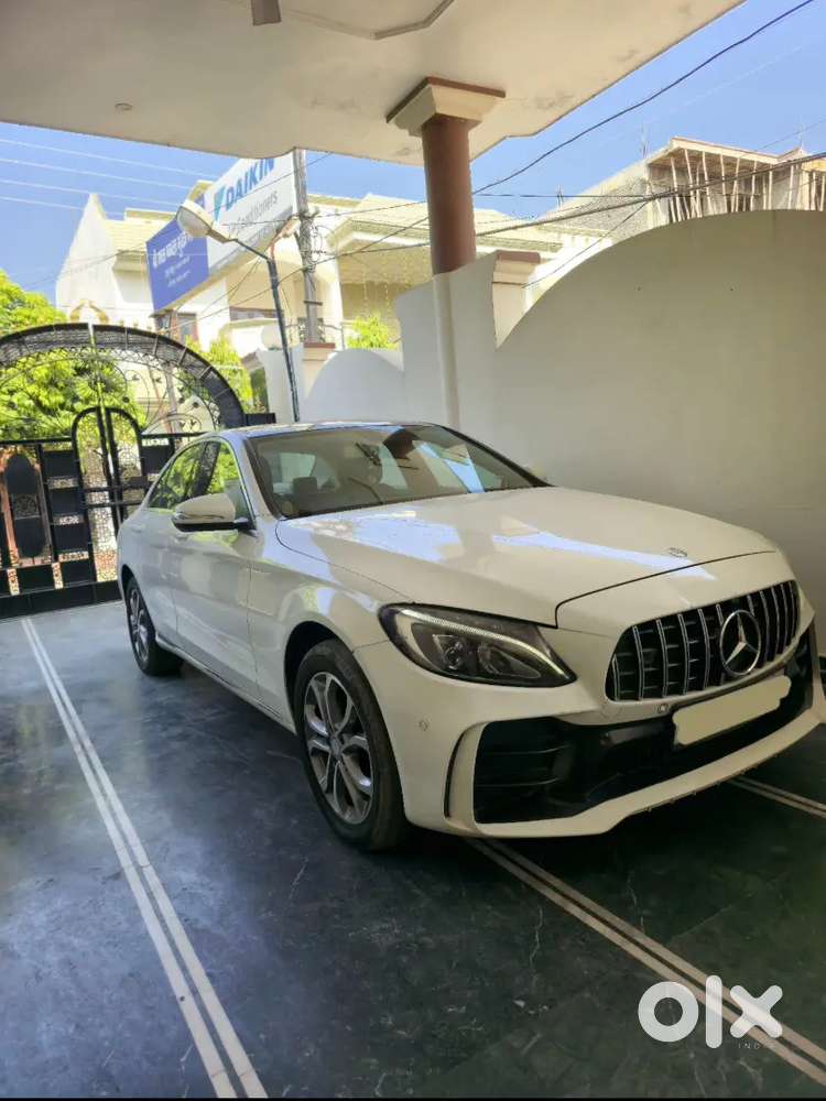 Mercedes Benz C220d 2015 Last Brand New Condition
