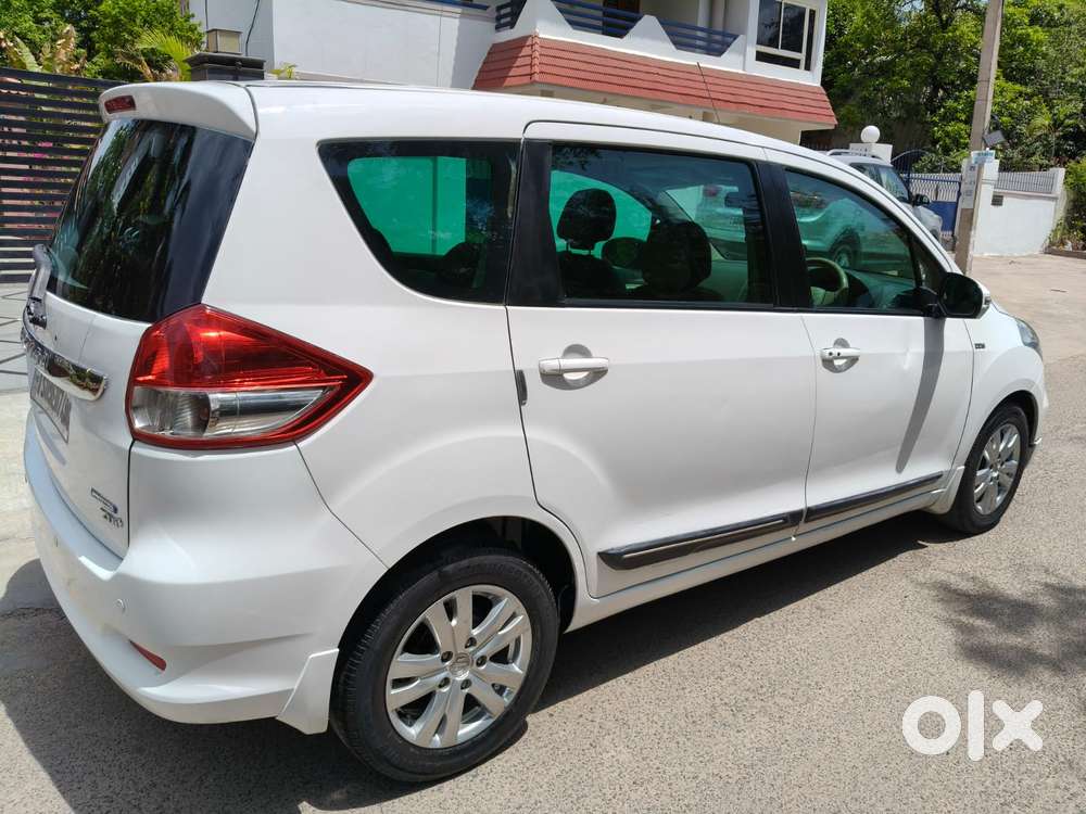 Maruti Suzuki Ertiga 1.3 Zdi Plus, 2017