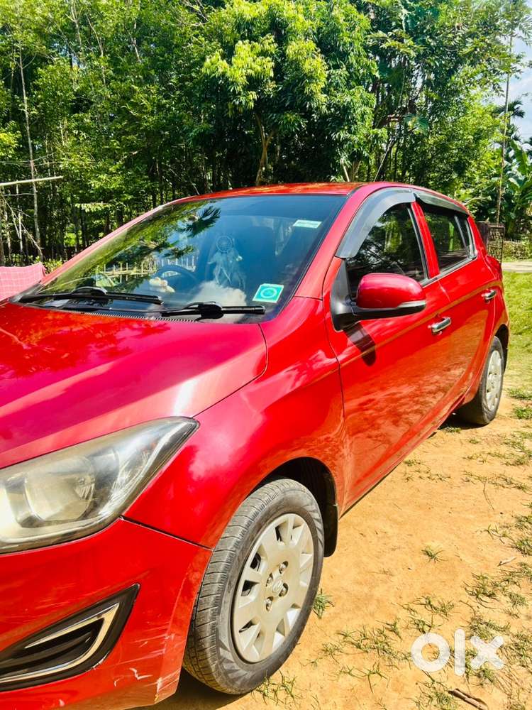 Hyundai I20 Magna Petrol 2013