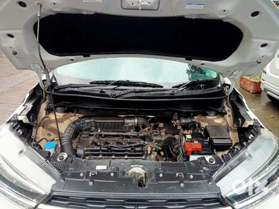 Maruti Suzuki Xl6 1.5 Alpha At, 2021, Petrol