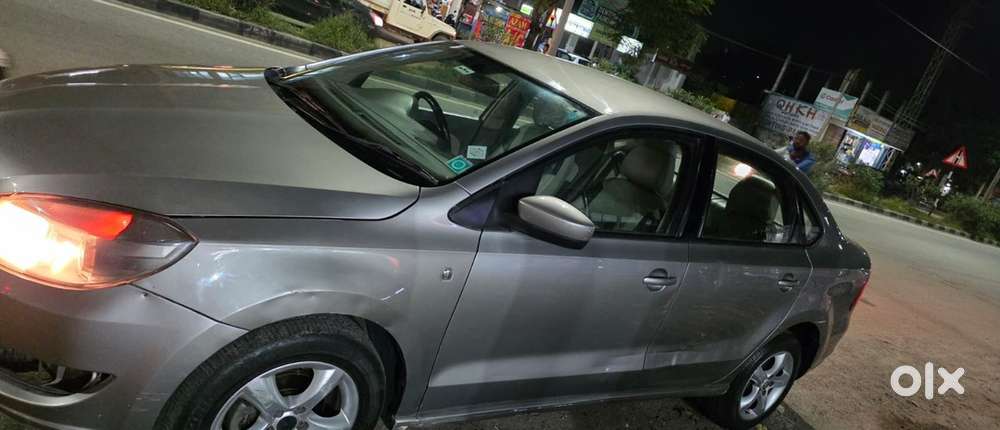 Skoda Rapid 1.6 Elegance 2014