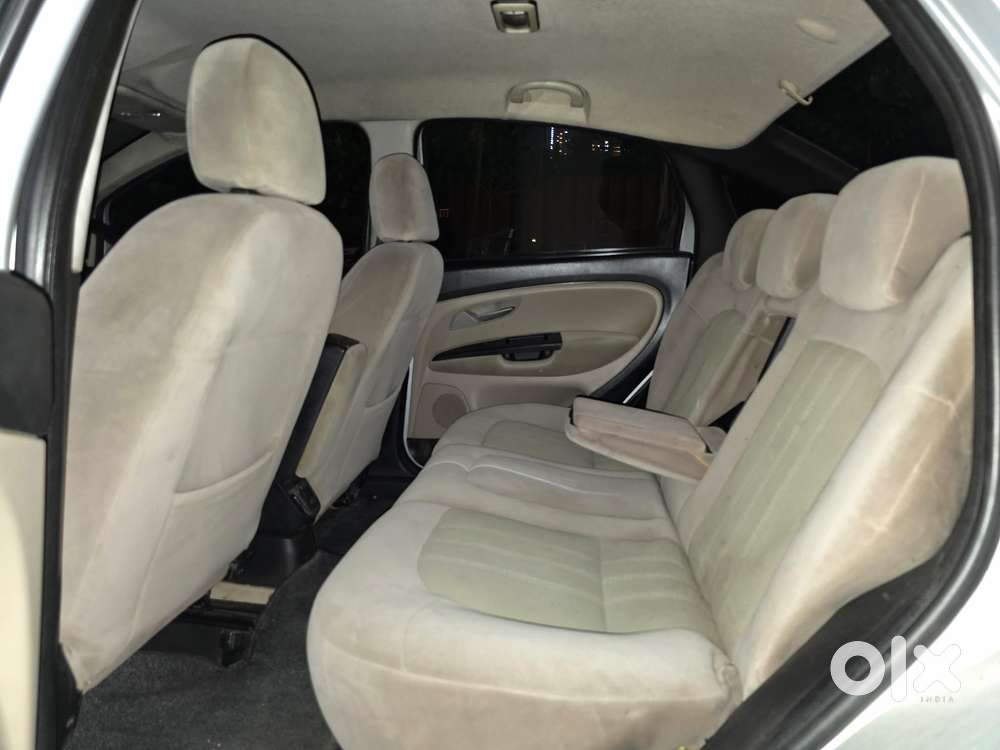 Fiat Linea Emotion Pk 1.4, 2009, Petrol