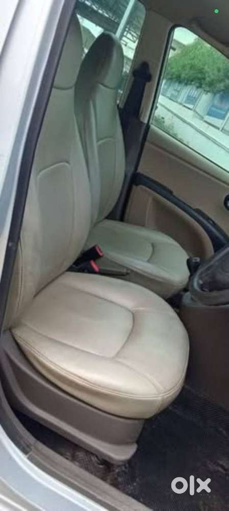 Hyundai I10 Sportz 1.1 Lpg, 2013, Petrol