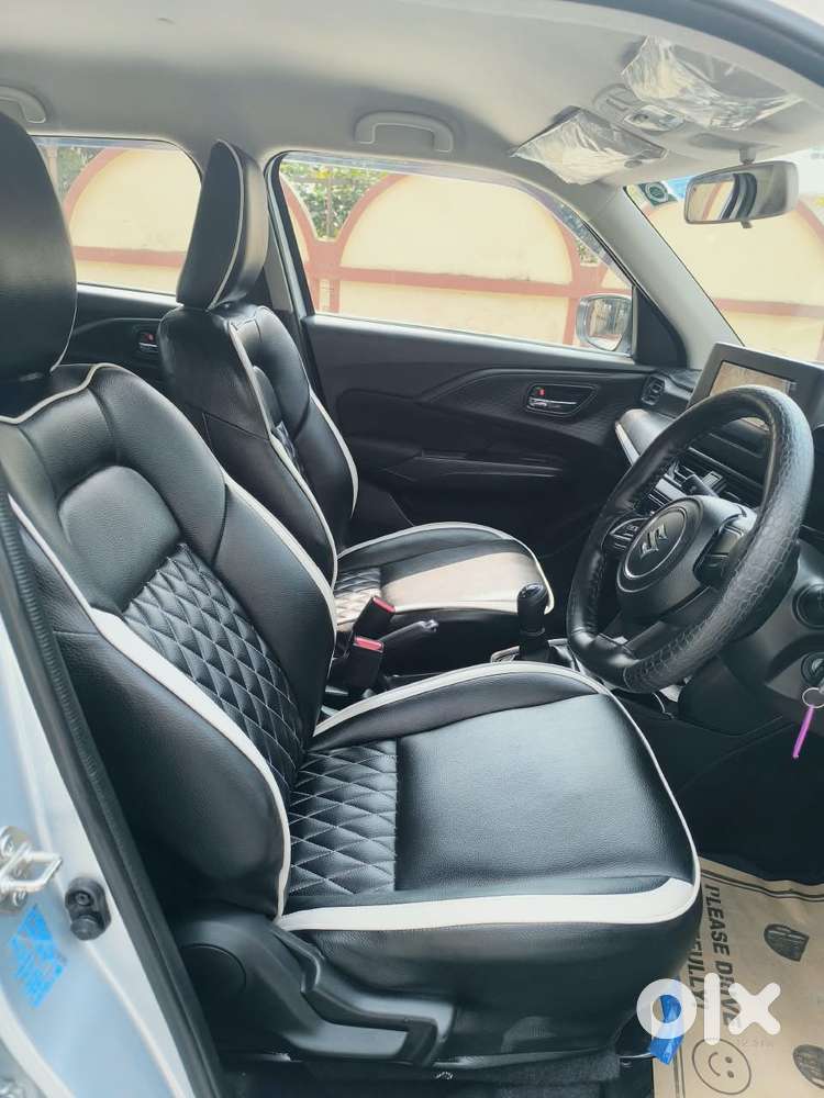 Maruti Suzuki Swift Vxi + Manual, 2026, Petrol