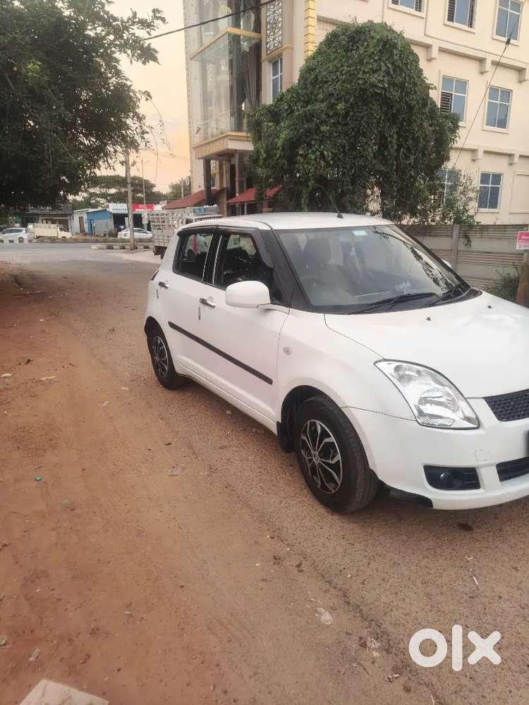 Maruti Suzuki Swift 2010 Last