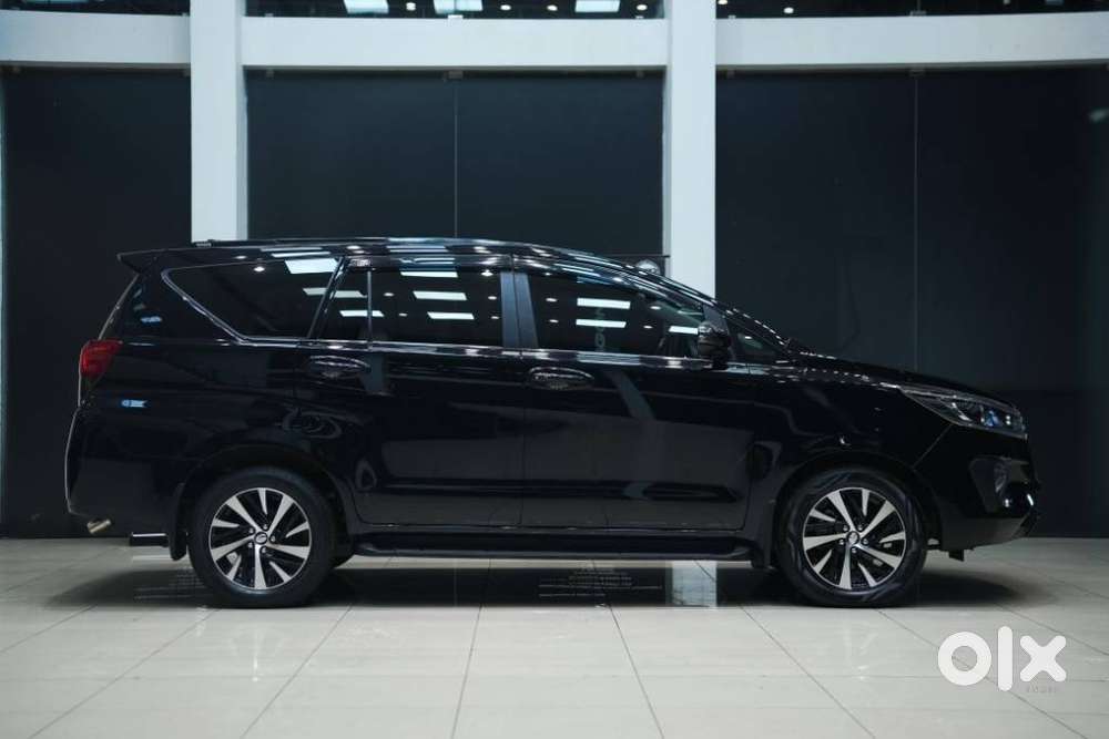 Toyota Innova Crysta 2.4 Z 7 Str, 2022, Diesel