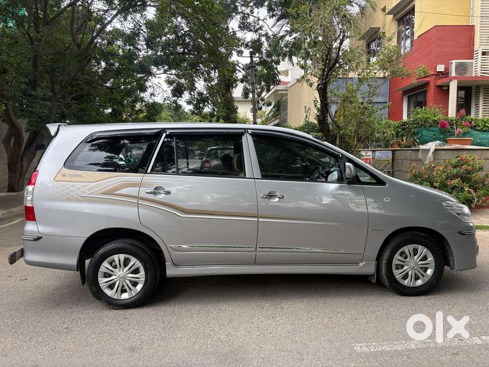 Toyota Innova 2.0 Gx 8 Seater, 2015, Diesel