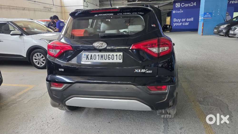 Mahindra Xuv300 2020 Petrol 37650 Km Driven