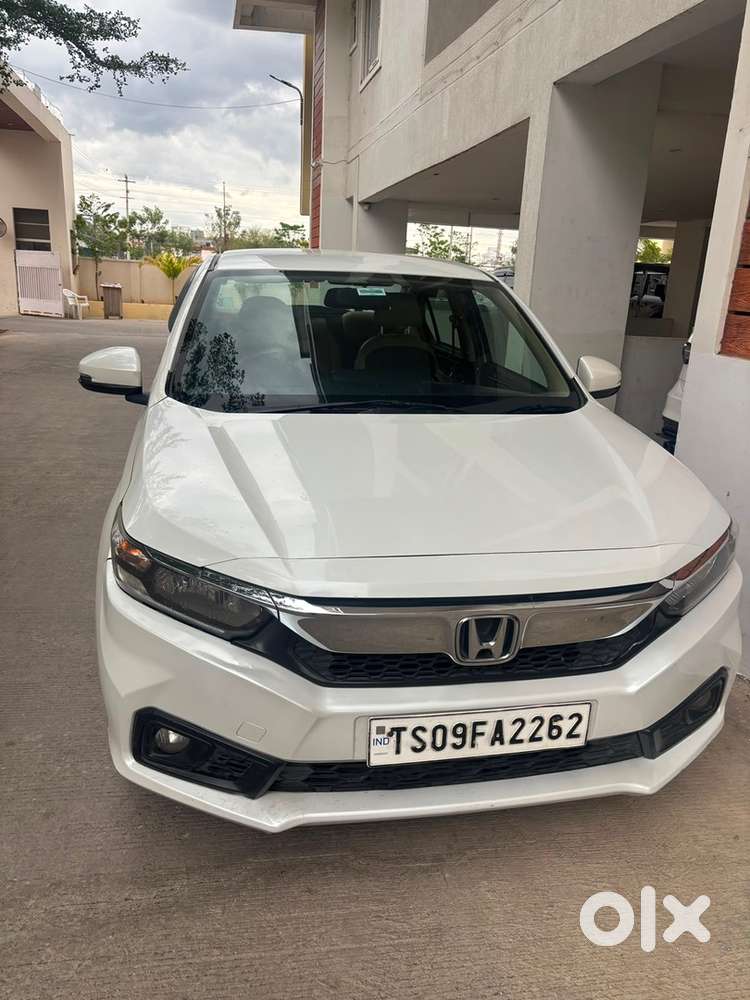 Automatic , Showroom Track, Honda Amaze Petrol 2018