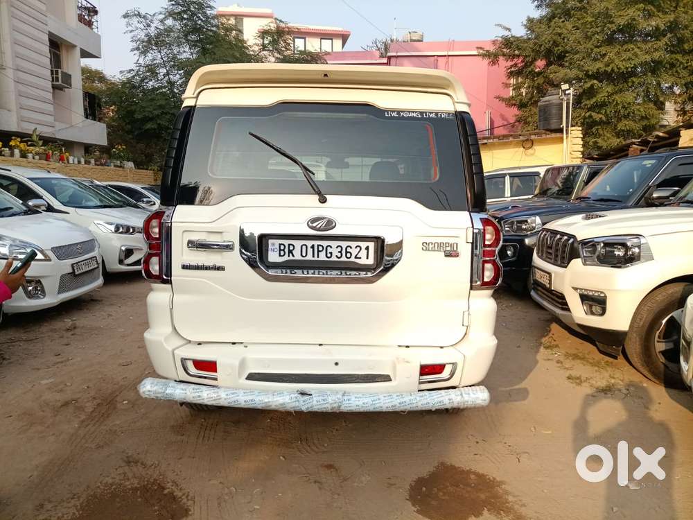 Mahindra Scorpio S10 7 Seater, 2016, Diesel
