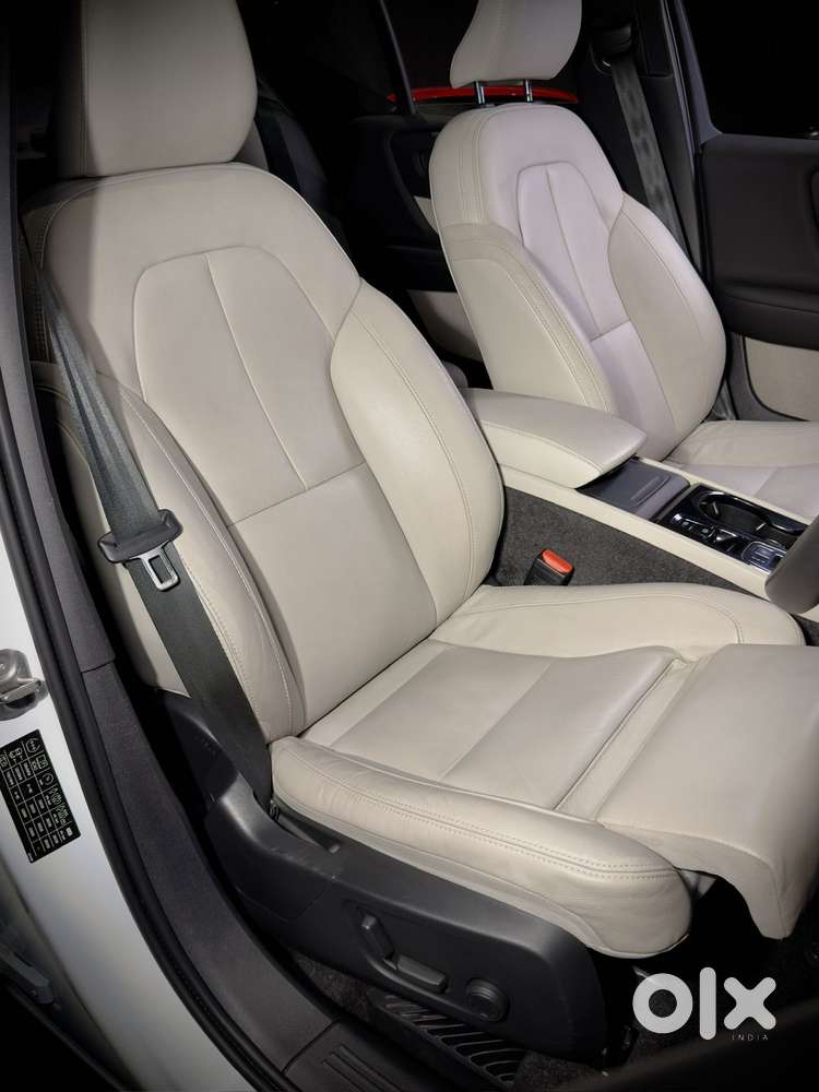 Volvo Xc40 B4 Ultimate, 2022, Petrol