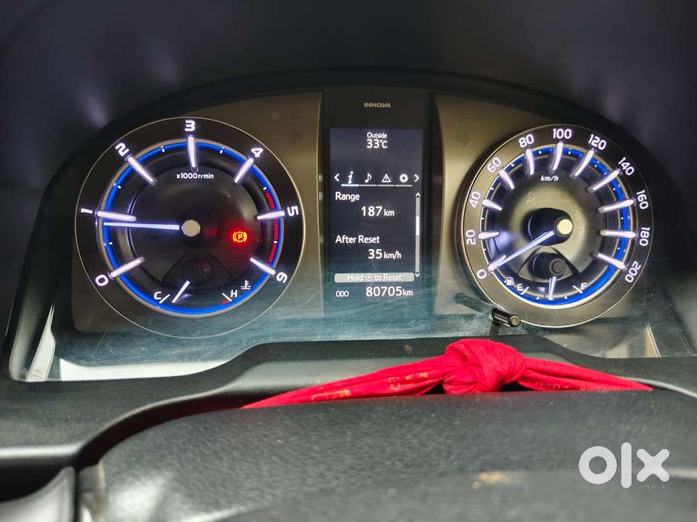 Toyota Innova Crysta 2.4 V 7 Str, 2023, Diesel