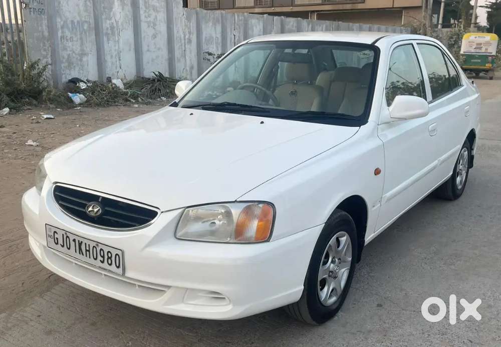 Hyundai Accent 2011 Petrol+ Cng 93000 Km Driven