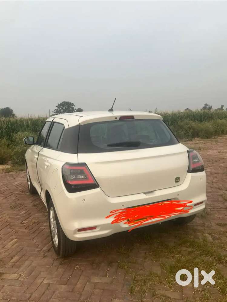 Maruti Suzuki Swift 2026 Petrol 6000 Km Driven