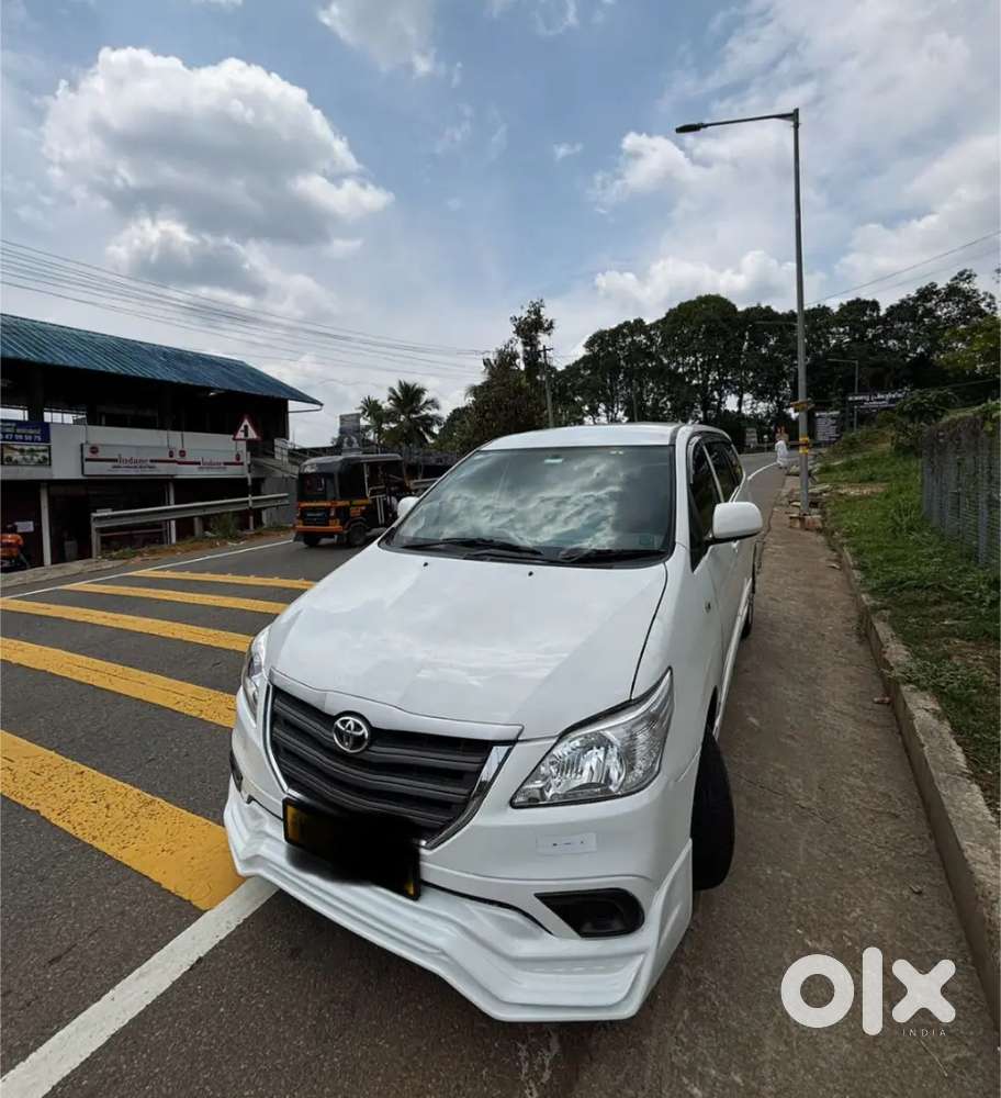 Toyota Innova 2013 Last