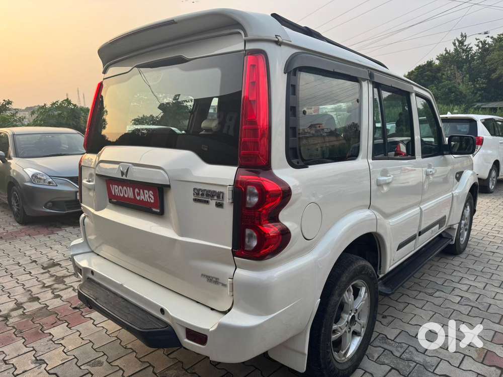 Mahindra Scorpio Classic 2.2 S Mt 7 Str, 2022, Diesel