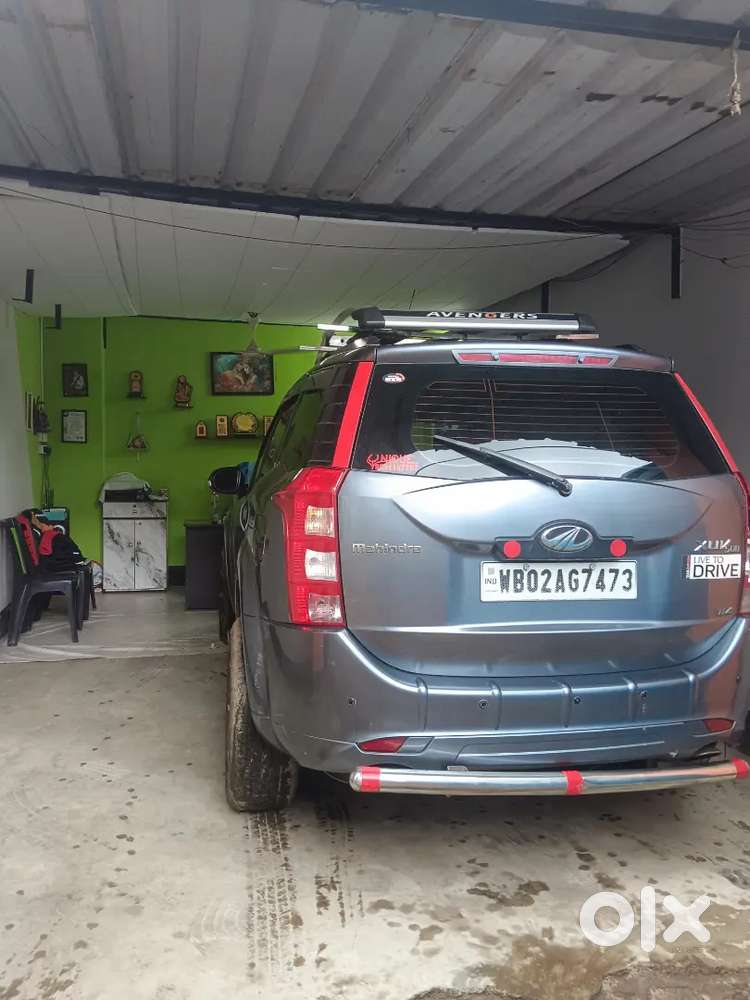 Xuv500 Diesel With Extra Fitted Screen Led Light Carrier  4 New Tyre