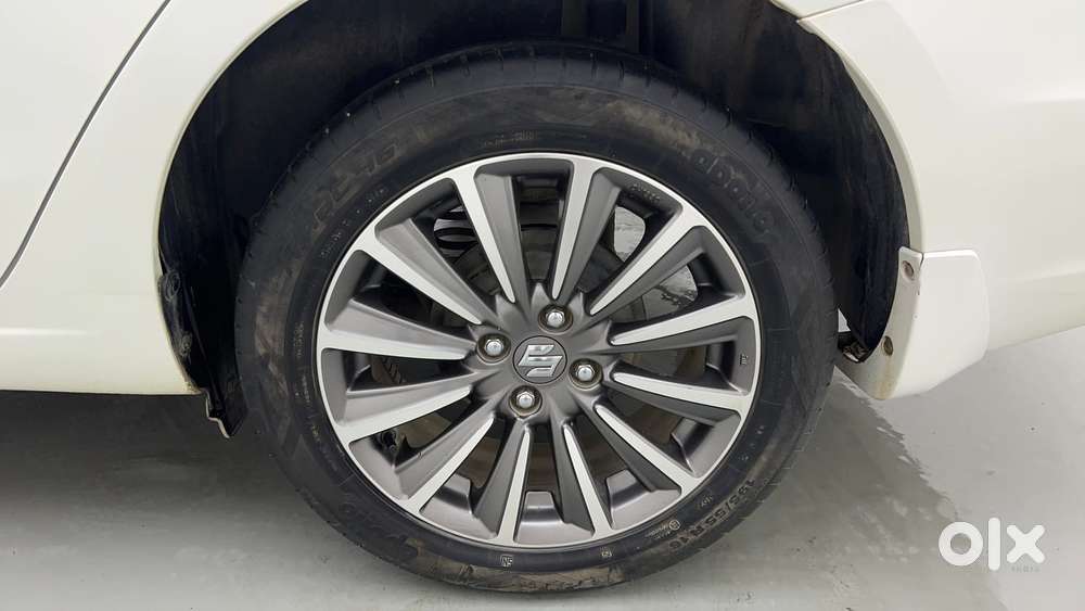 Maruti Suzuki Ciaz Alpha 1.5 At, 2022, Petrol