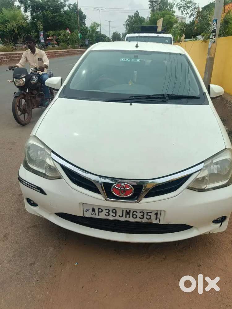 Toyota Etios 2015 Diesel Well Maintained