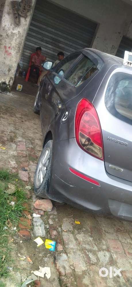 Hyundai I20 Asta Diesel 2012