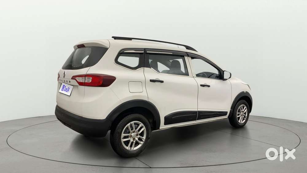 Renault Triber Rxl, 2022, Petrol
