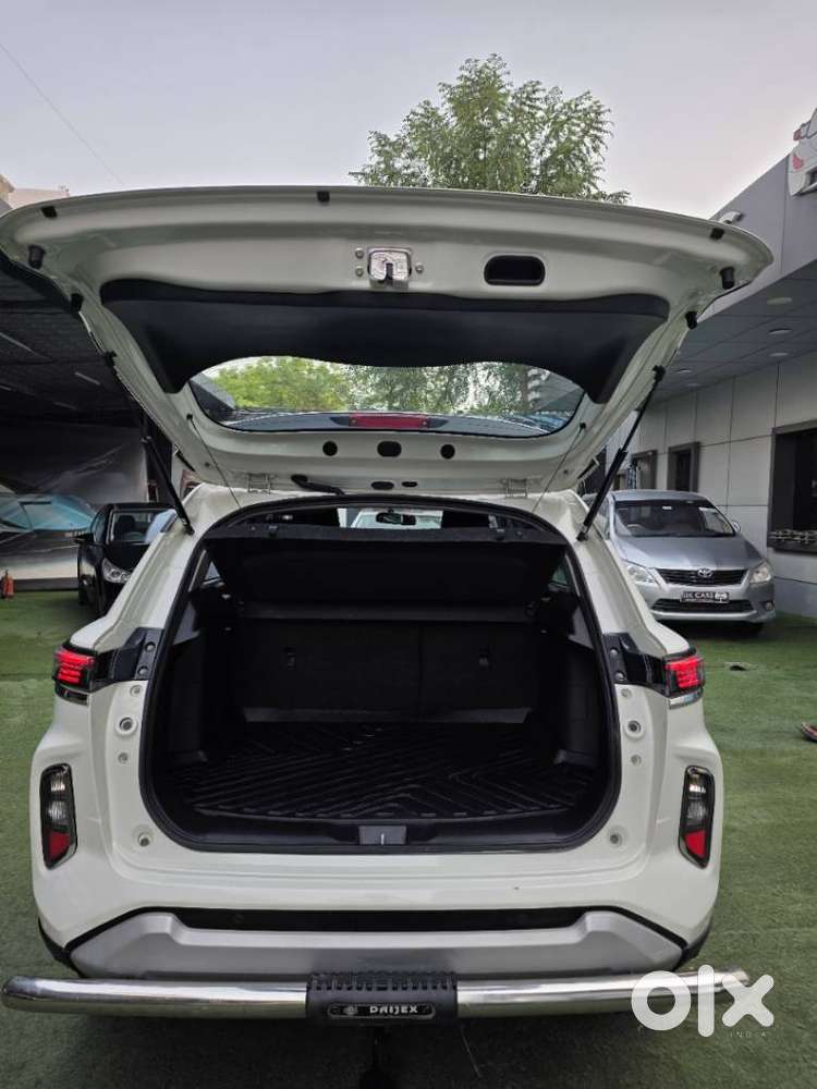 Maruti Suzuki Grand Vitara 1.5 Delta Smart Hybrid, 2024, Petrol
