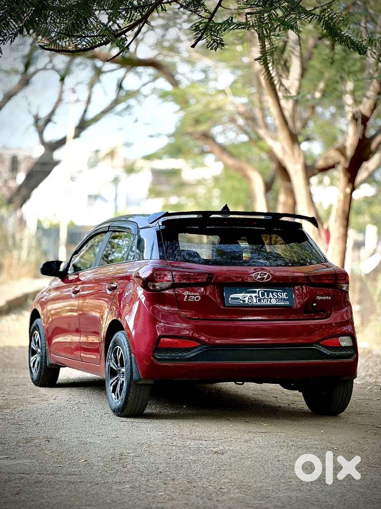 Hyundai I20 Sportz 1.2 Ivt Dual Tone, 2018, Petrol