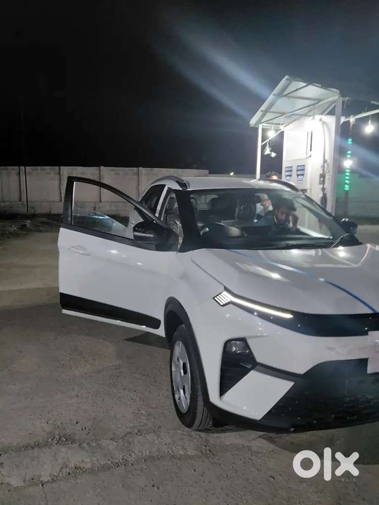 Tata Nexon 2026 Petrol 900 Km Driven