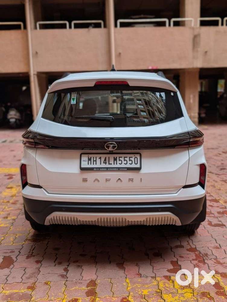 Tata Safari Pure Plus S, 2024, Diesel