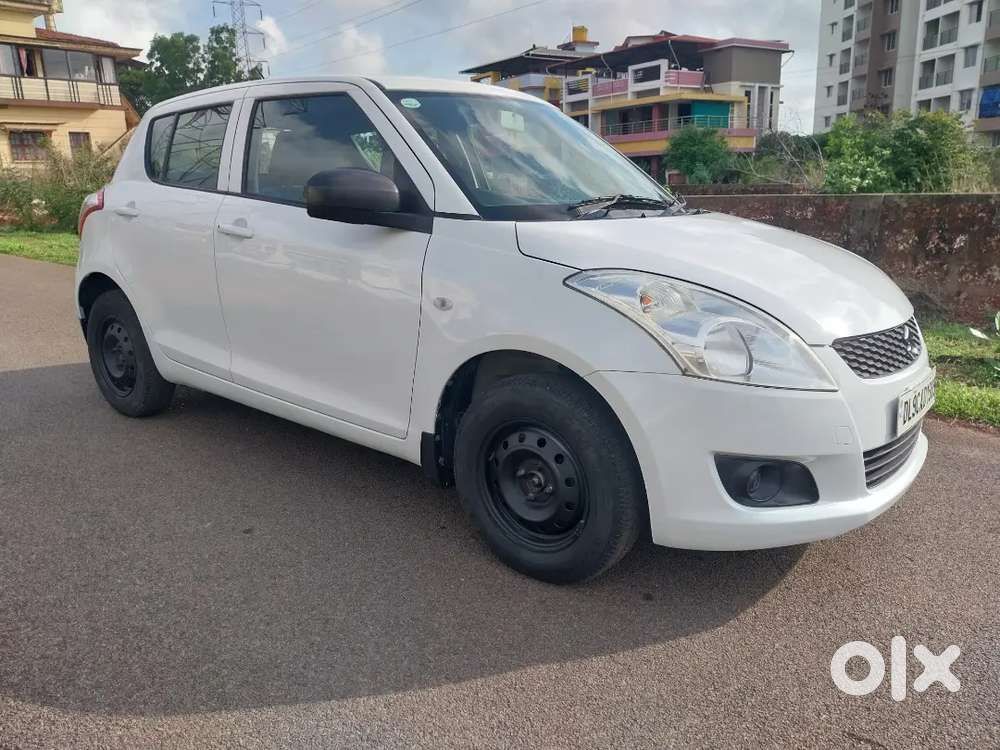 2012 Maruti Suzuki Swift Lxi (petrol) 1st  Owner 30,500 K.m Only