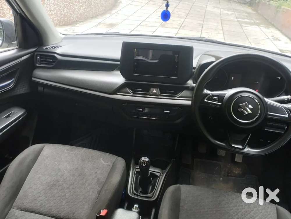 Maruti Suzuki Swift Vxi, 2025, Petrol