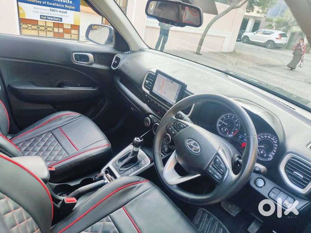 Hyundai Venue 1.0 Sx Turbo Dct, 2020, Petrol