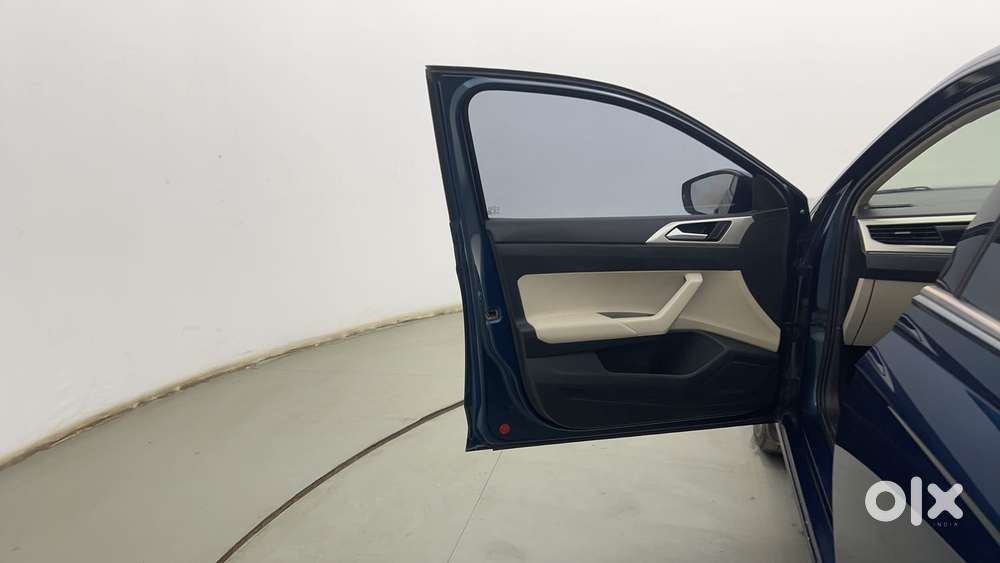 Volkswagen Virtus 1.0 Topline Tsi At, 2023, Petrol