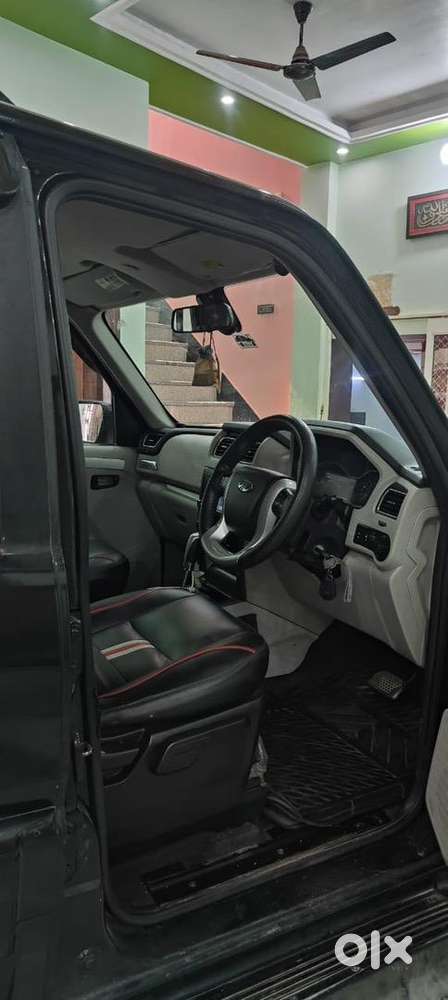 Mahindra Scorpio 2016 Diesel Well Maintained