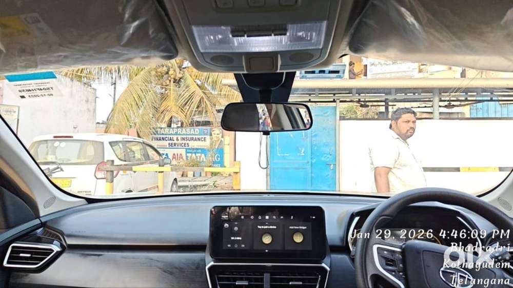 Tata Safari Xt+