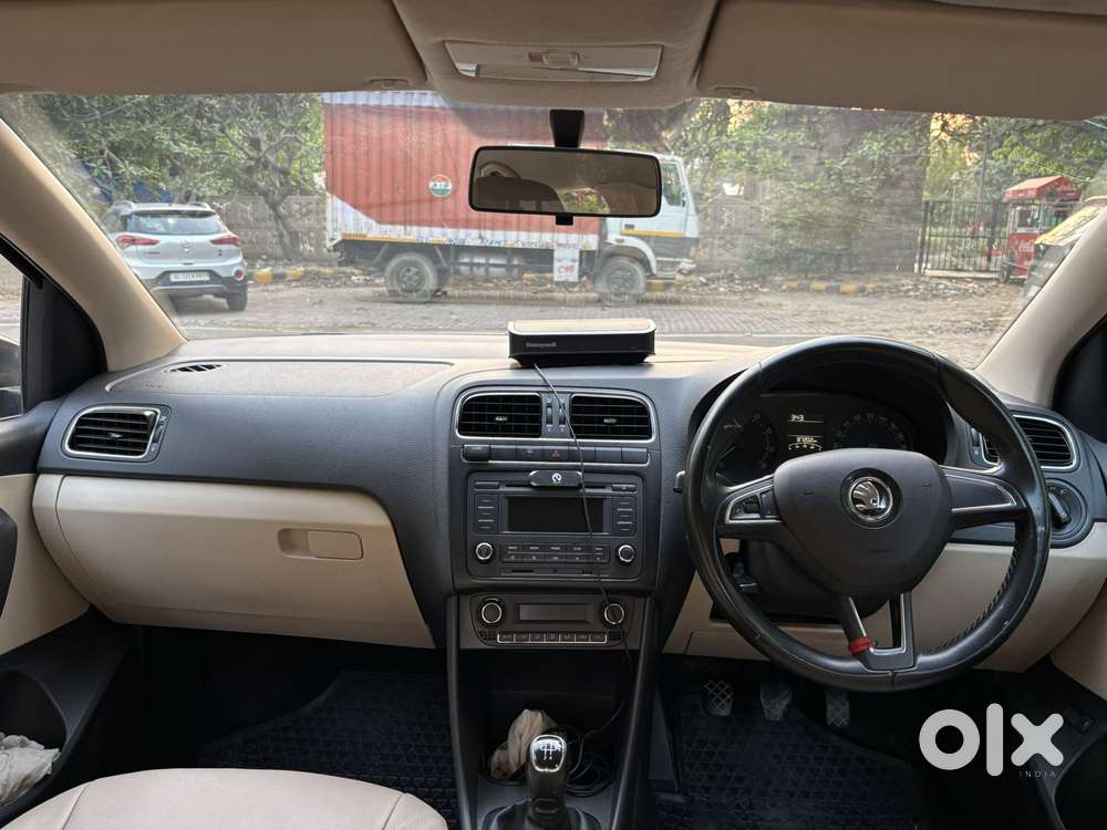 Skoda Rapid 1.6 Mpi Ambition, 2017, Petrol
