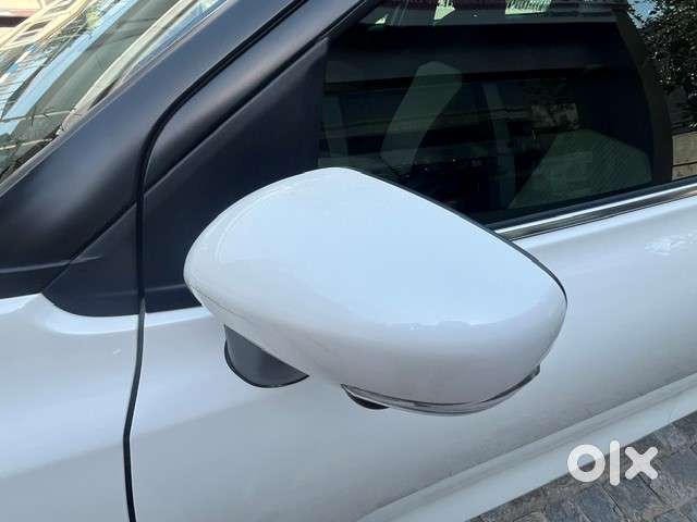 Toyota Glanza 1.2 V Amt, 2025, Petrol