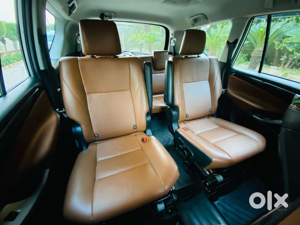 Toyota Innova Crysta [2020-ongoing] 2.4 Zx At 7 Str, 2022, Diesel