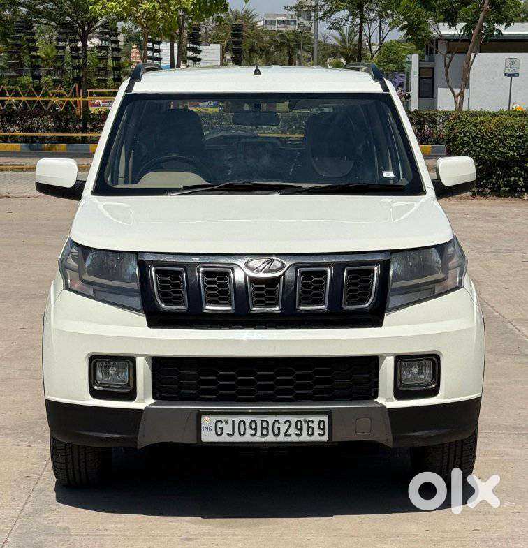 Mahindra Tuv 300 T10, 2019, Diesel