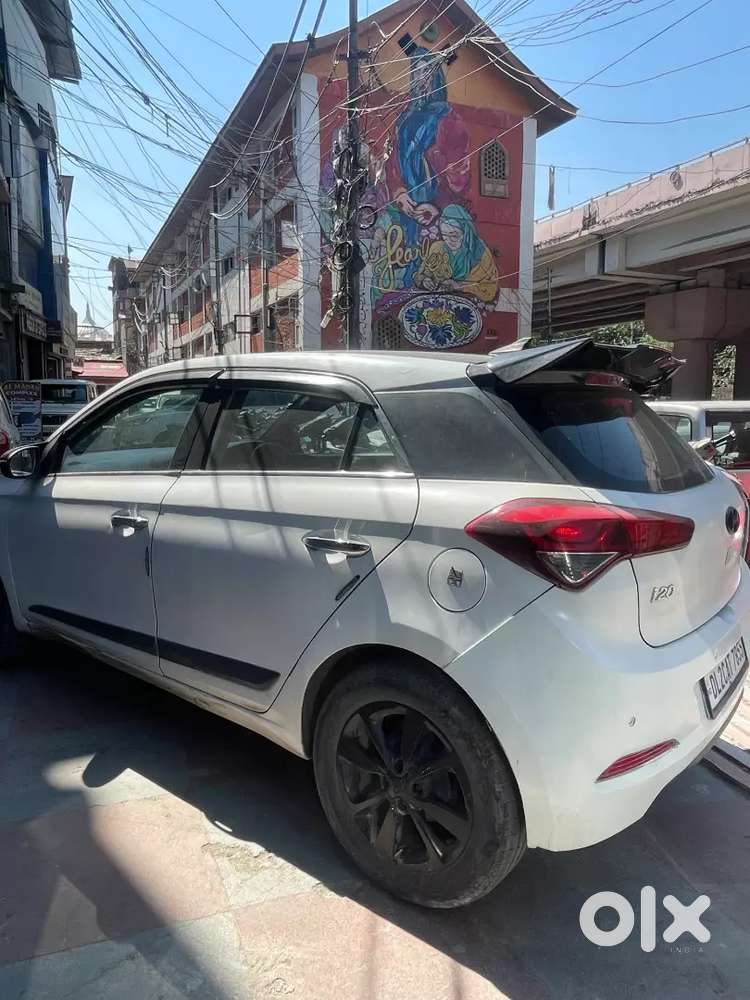 Hyundai New I20 1.2 Sportz Mt 2015